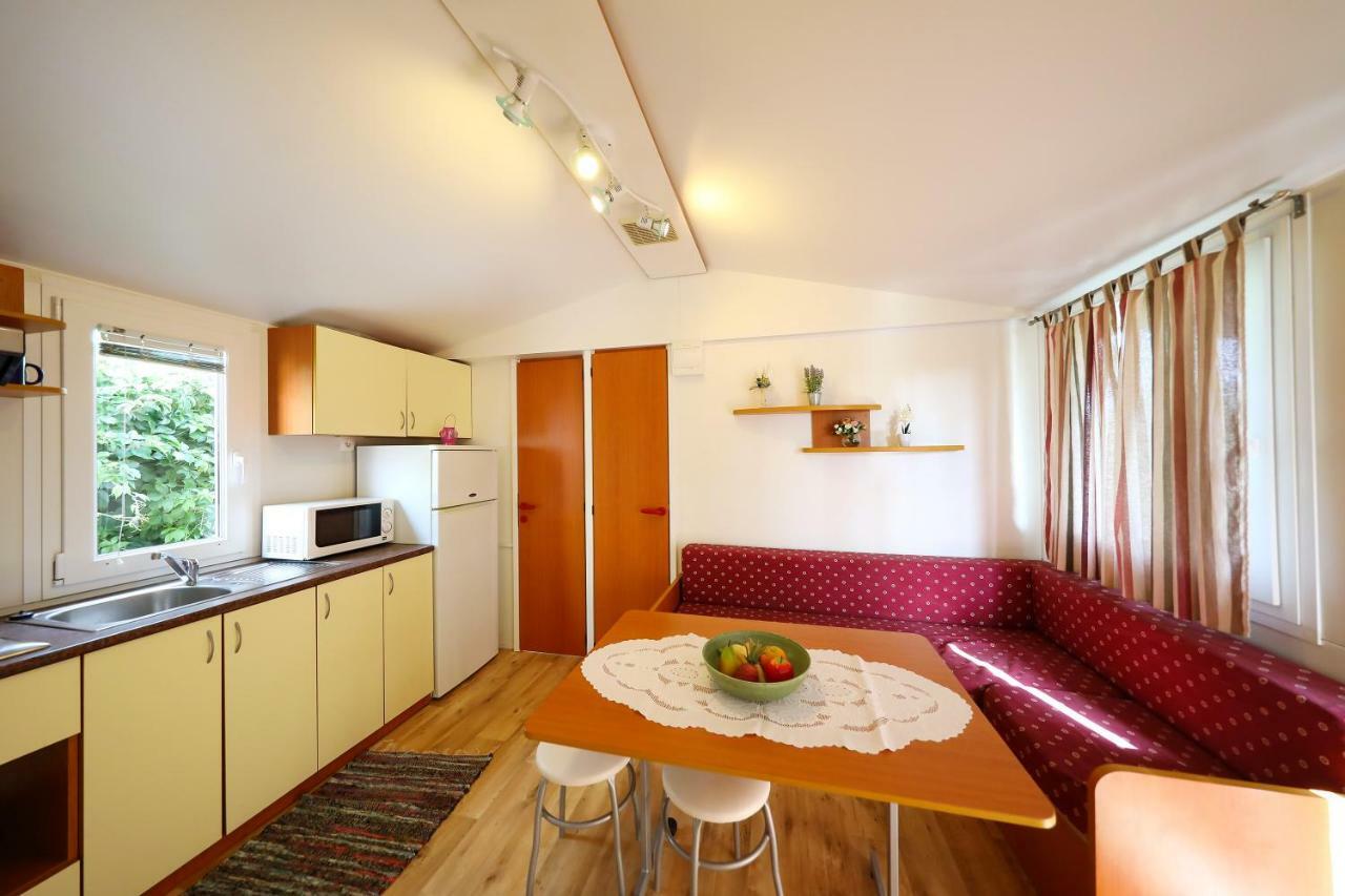 Mobile Home Grbe Nin Exterior foto