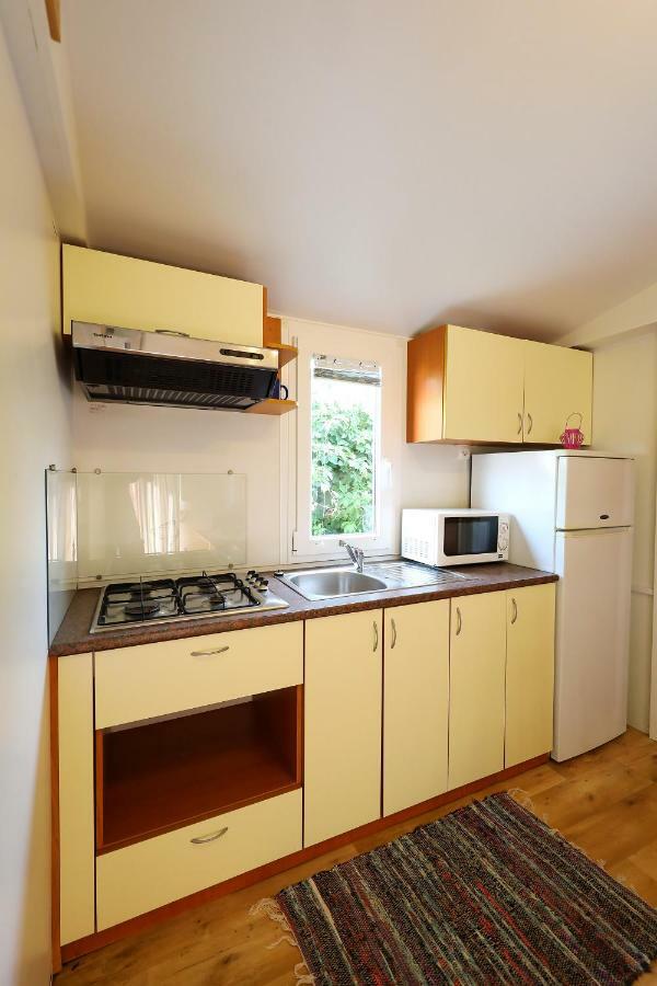 Mobile Home Grbe Nin Exterior foto