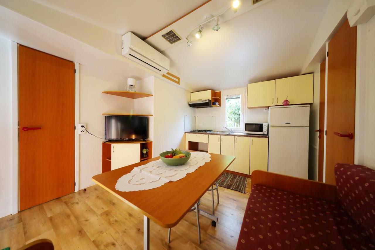 Mobile Home Grbe Nin Exterior foto