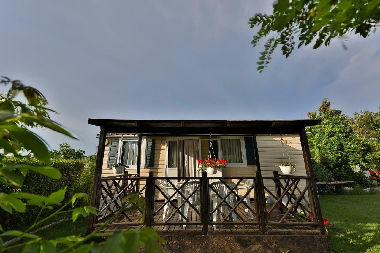 Mobile Home Grbe Nin Exterior foto