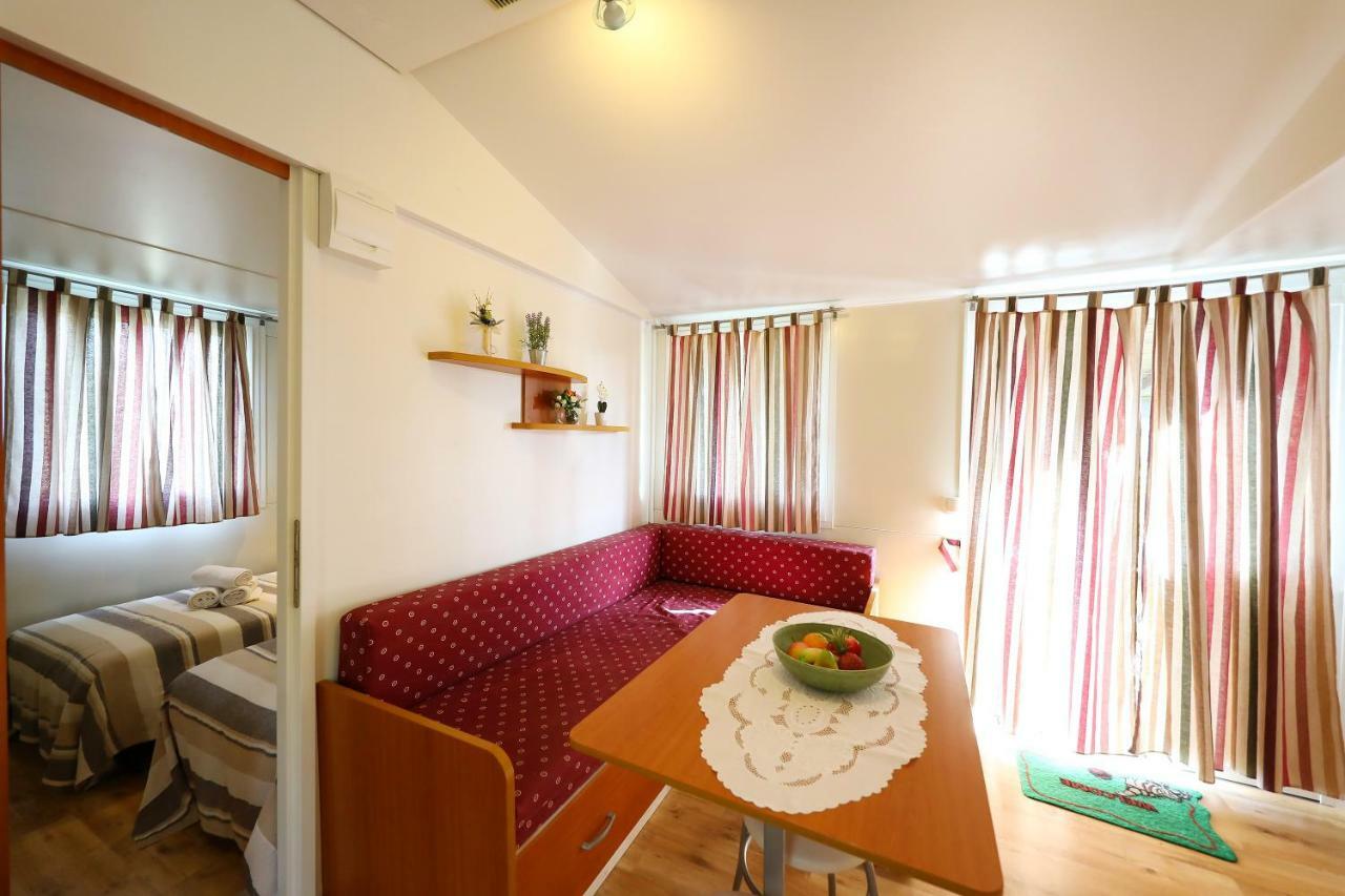 Mobile Home Grbe Nin Exterior foto